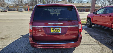 2013 Chrysler Town and Country Limited