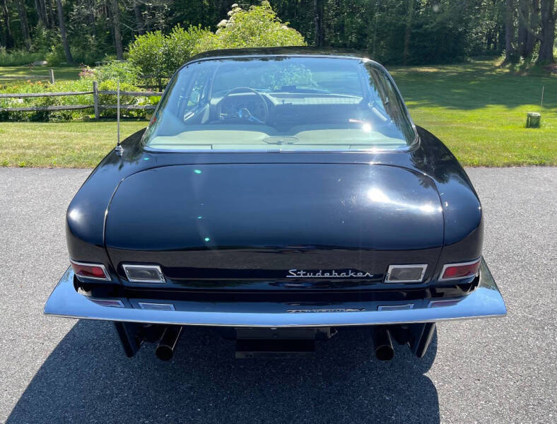 1963 Studebaker Avanti