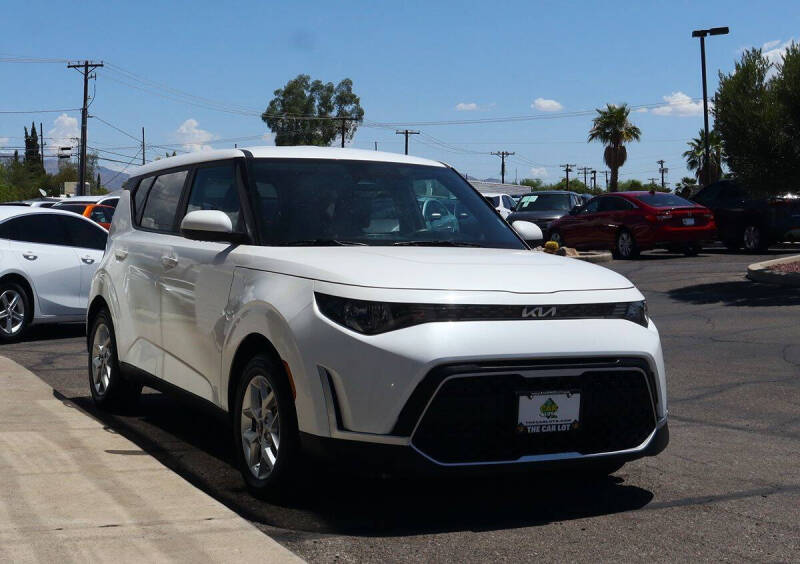 2023 Kia Soul LX