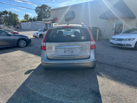 2011 Hyundai Elantra Touring SE