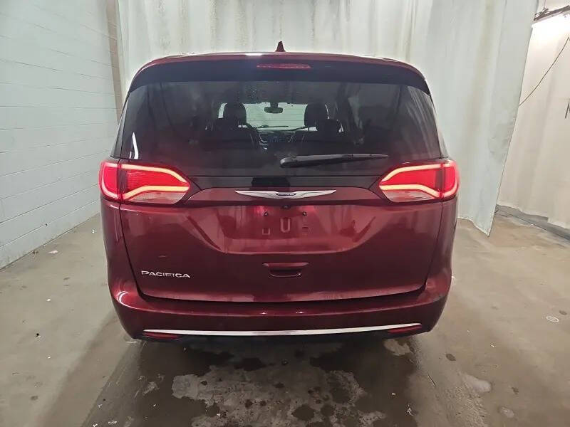 2019 Chrysler Pacifica Touring L