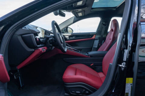 2026 Porsche Panamera 4