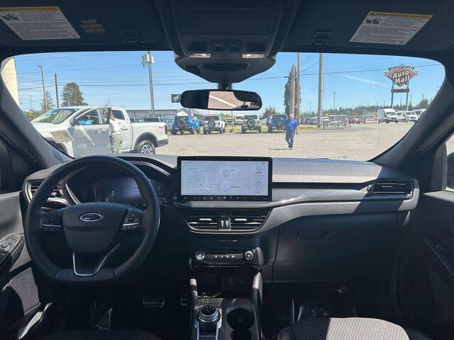 2024 Ford Escape ST-Line Select