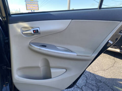 2012 Toyota Corolla LE