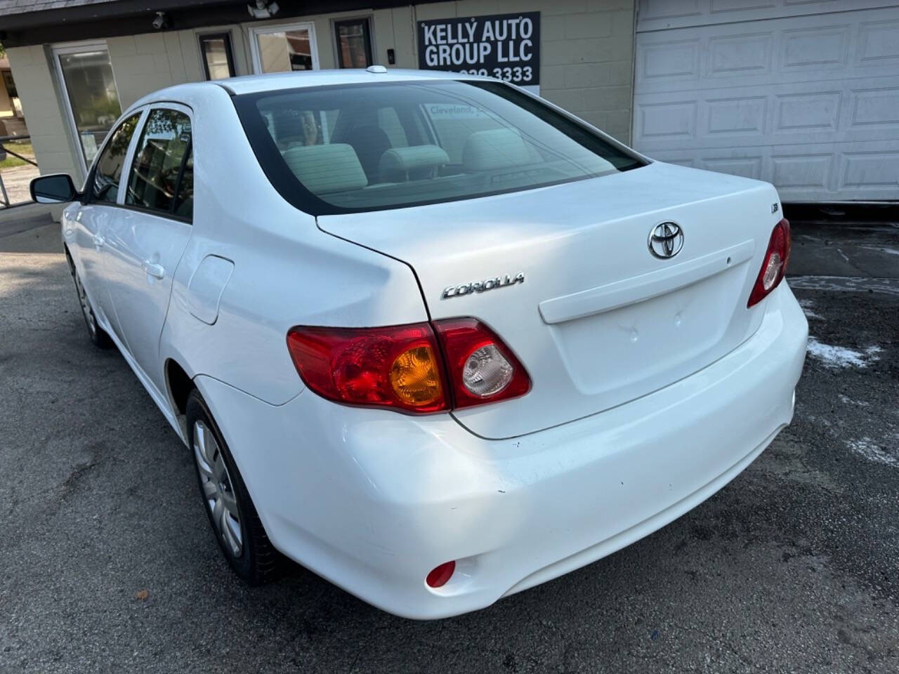 2009 Toyota Corolla for sale at Kelly Auto Group in Cleveland, OH