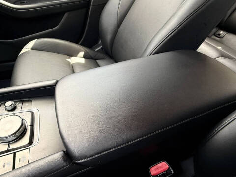2022 Mazda Mazda3 Sedan Select