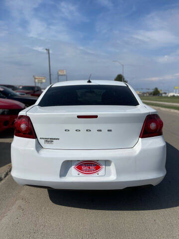 2013 Dodge Avenger SE
