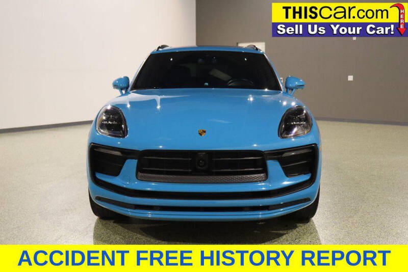 2022 Porsche Macan