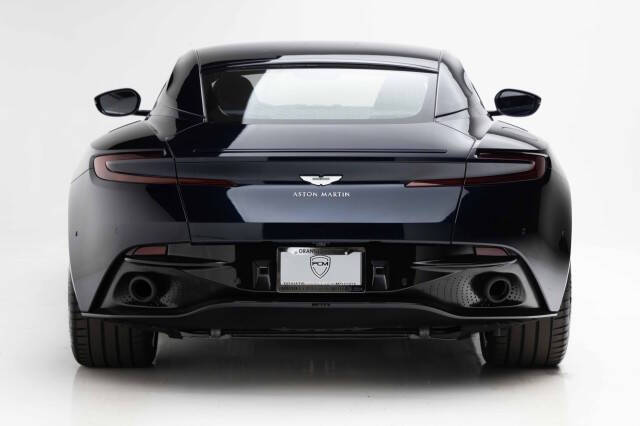 2018 Aston Martin DB11 V12