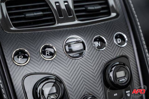 2016 Aston Martin Vanquish Carbon Edition Volante