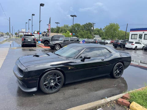 2016 Dodge Challenger 392 HEMI Scat Pack Shaker