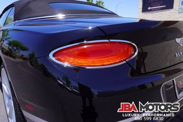 2022 Bentley Continental GTC V8