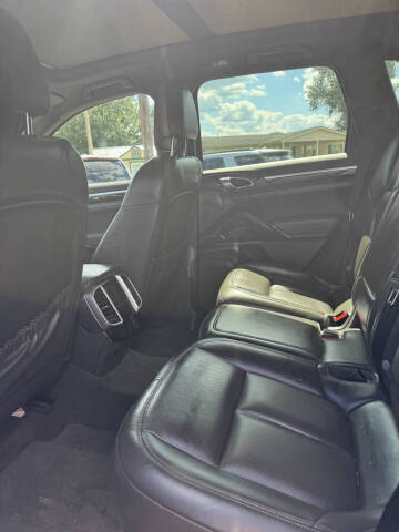 2016 Porsche Cayenne S