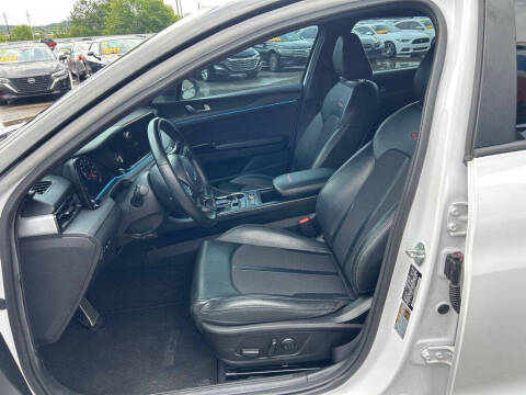 2022 Kia K5