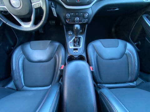 2017 Jeep Cherokee Trailhawk