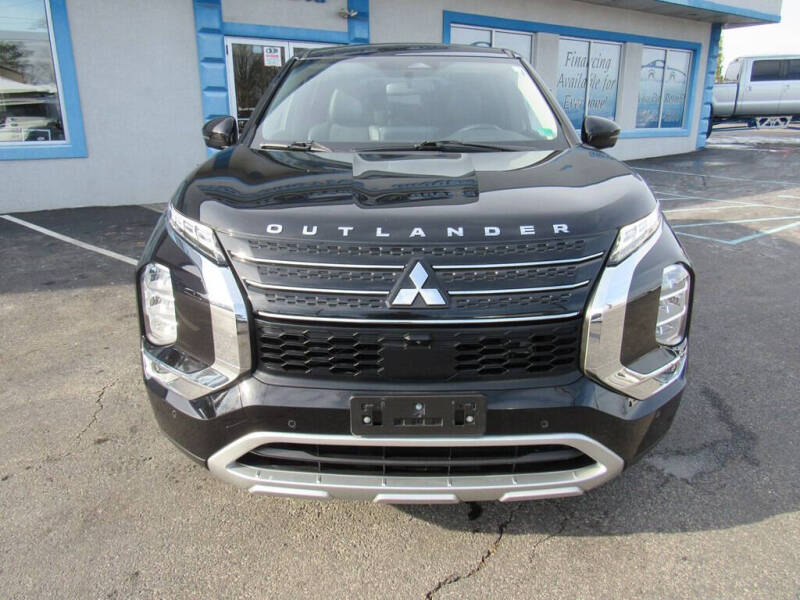 2022 Mitsubishi Outlander SE Launch Edition