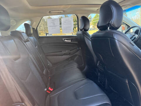 2017 Ford Edge Titanium