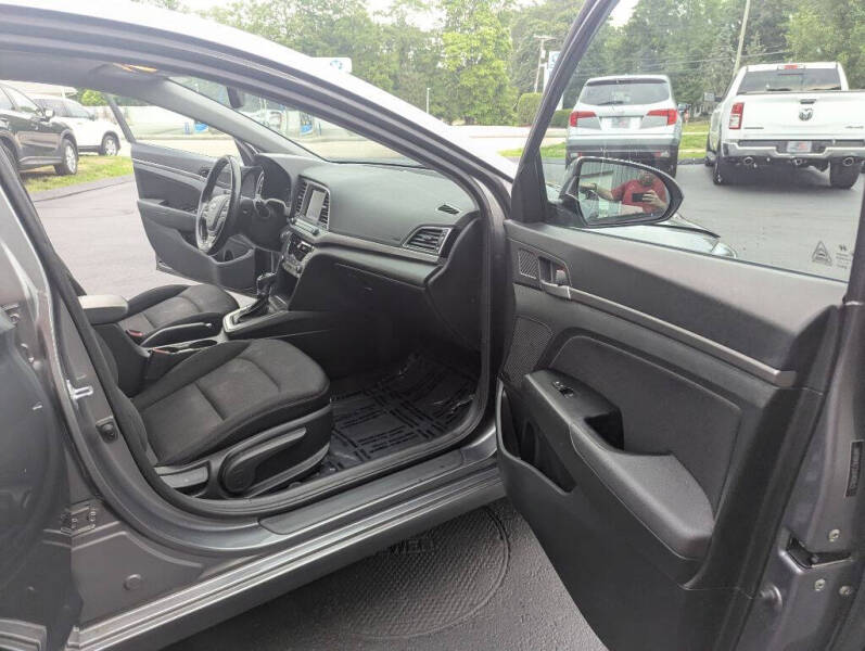 2018 Hyundai Elantra