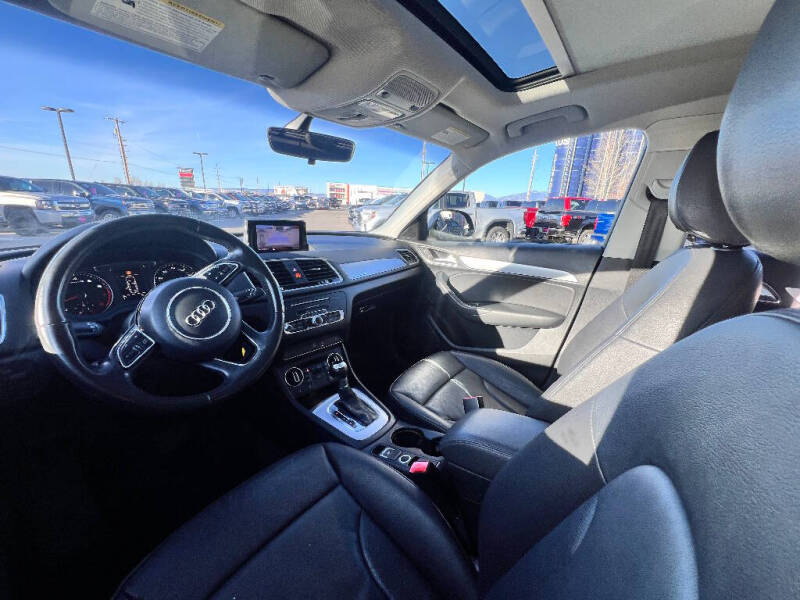 2017 Audi Q3 2.0T quattro Premium