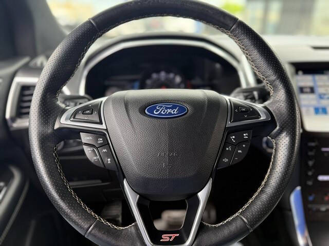 2019 Ford Edge ST