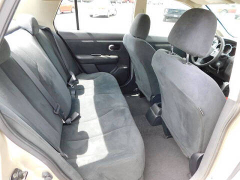 2009 Nissan Versa 1.8 S