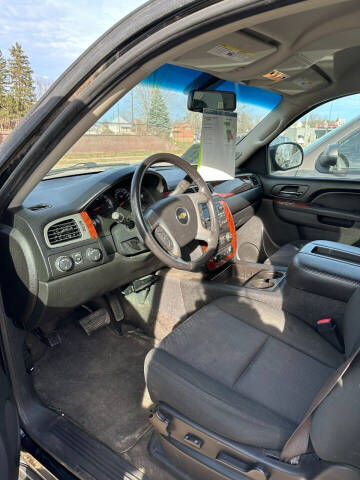 2012 Chevrolet Avalanche LS