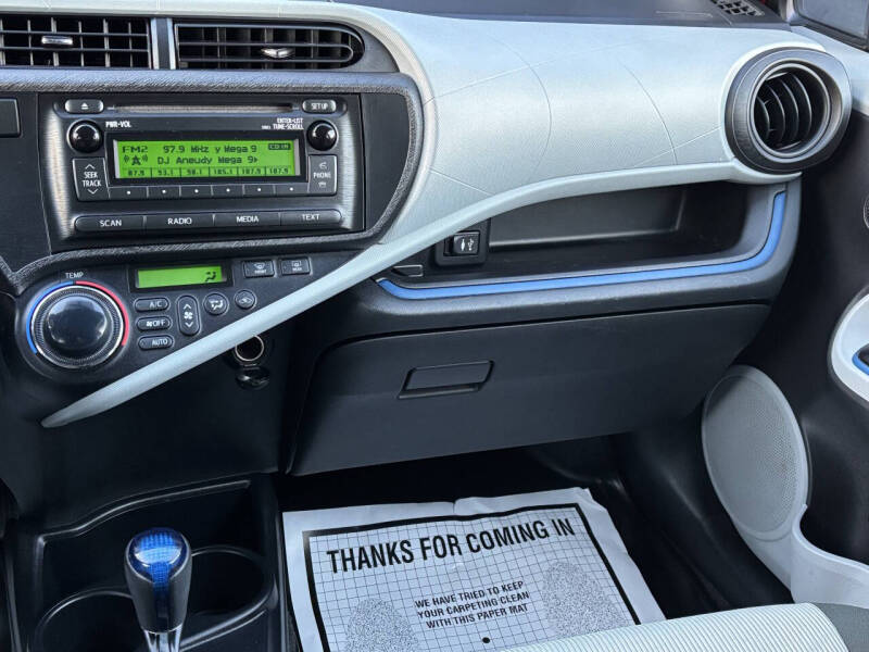 2012 Toyota Prius c Two