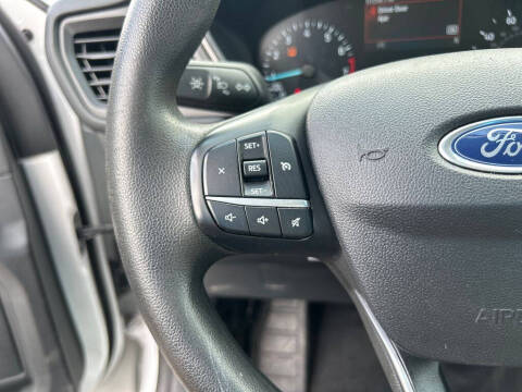 2021 Ford Escape SE