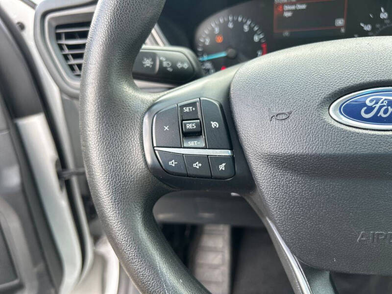 2021 Ford Escape SE