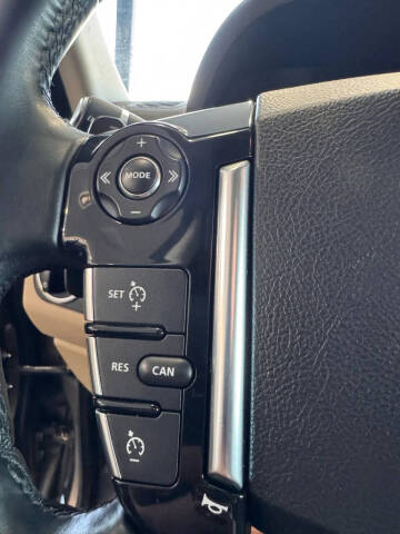 2016 Land Rover LR4 HSE LUX