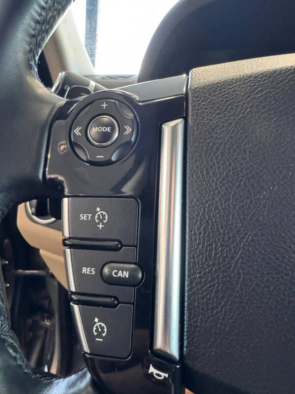 2016 Land Rover LR4 HSE LUX