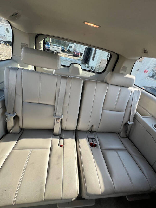 2013 Chevrolet Suburban LT