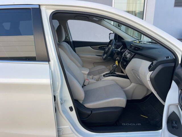 2017 Nissan Rogue Sport S