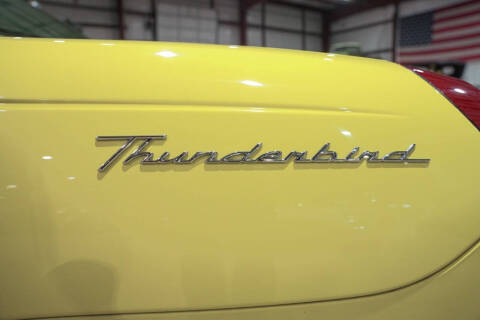 2002 Ford Thunderbird Deluxe