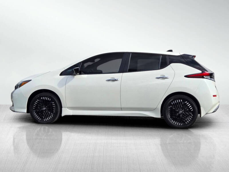 2023 Nissan LEAF SV PLUS