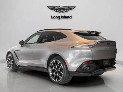 2023 Aston Martin DBX