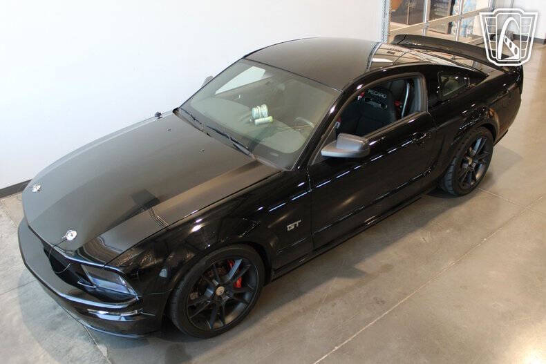 2005 Ford Mustang
