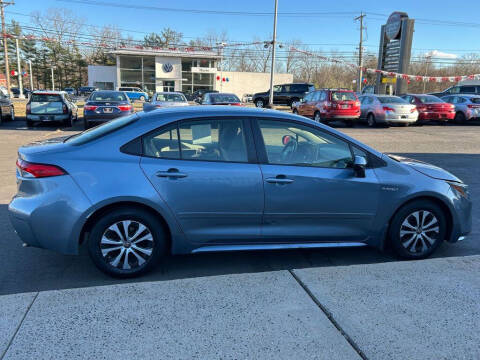 2020 Toyota Corolla Hybrid LE