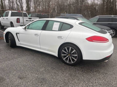 2016 Porsche Panamera 4
