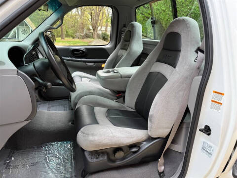 1999 Ford F-150 SVT Lightning