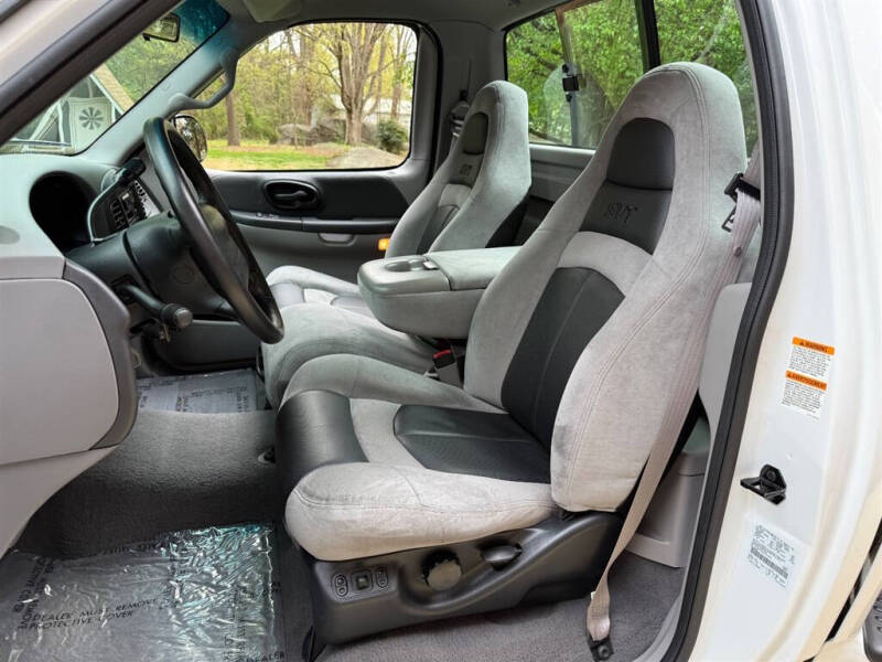 1999 Ford F-150 SVT Lightning