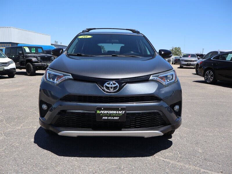 2016 Toyota RAV4 SE