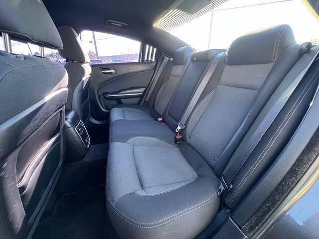 2016 Dodge Charger SE