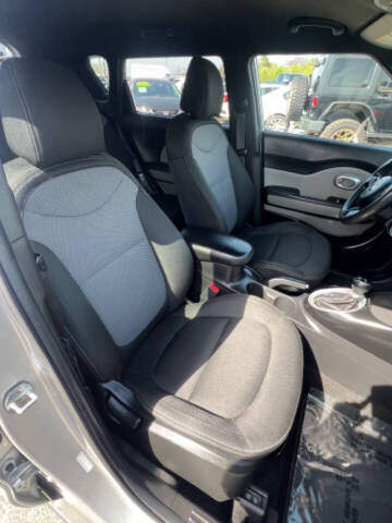 2018 Kia Soul +
