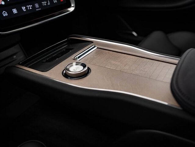 2025 Volvo EX90 Twin Plus 7P