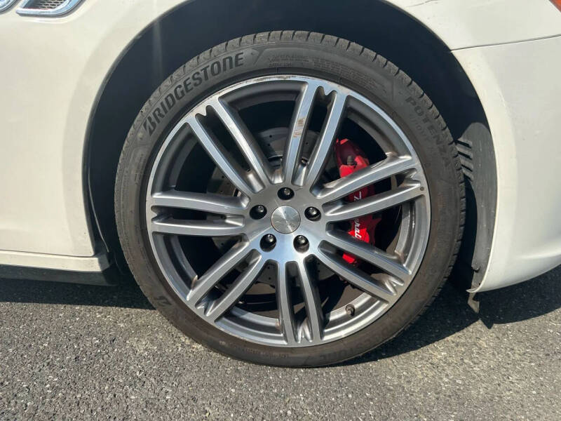 2017 Maserati Quattroporte S