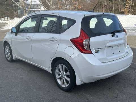 2014 Nissan Versa Note SV