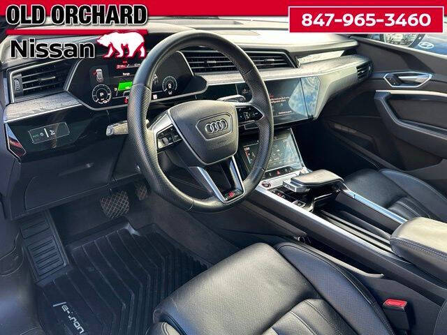 2022 Audi e-tron S quattro Premium Plus