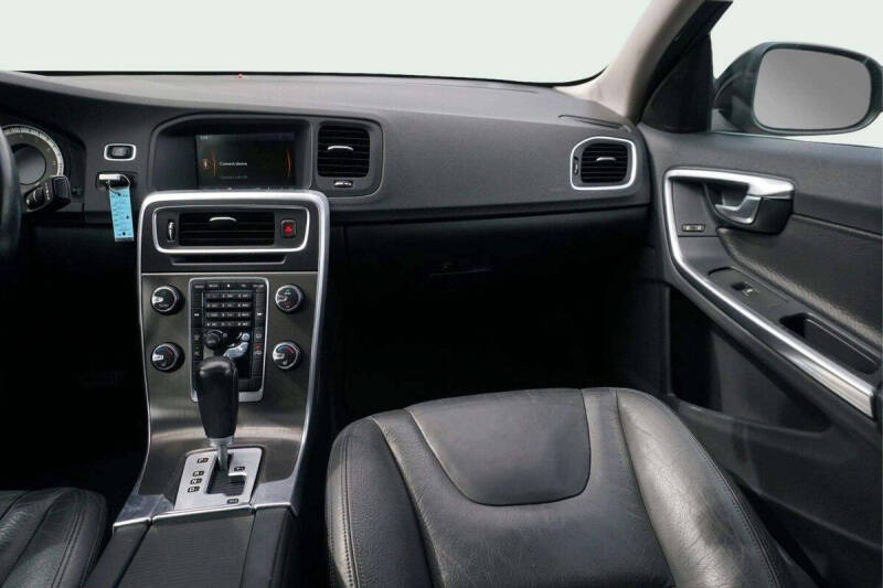 2012 Volvo S60 T5