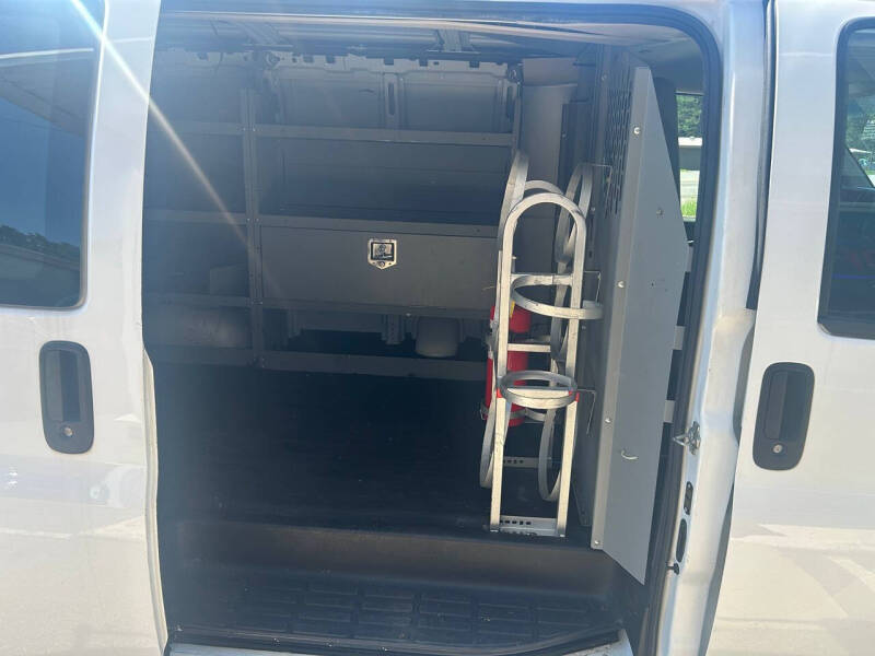 2018 Chevrolet Express 2500